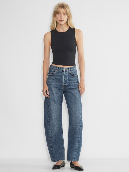 NWT Agolde Luna Pieced Barrel Jeans Control Aritzia - Picture 2 of 9